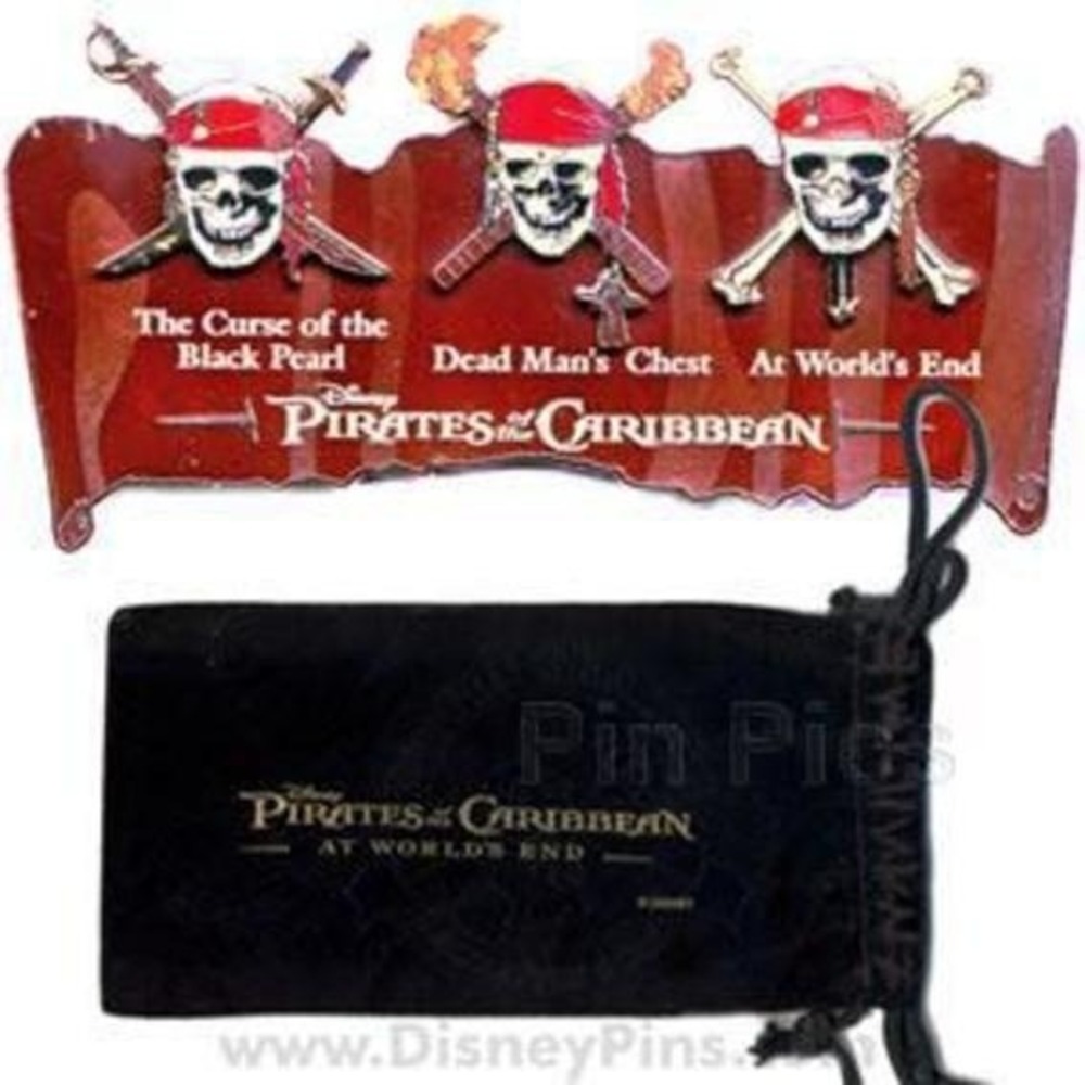 Disney Pin Pirates of the Caribbean At‎ World's End Scroll Skulls LE 500 54625
